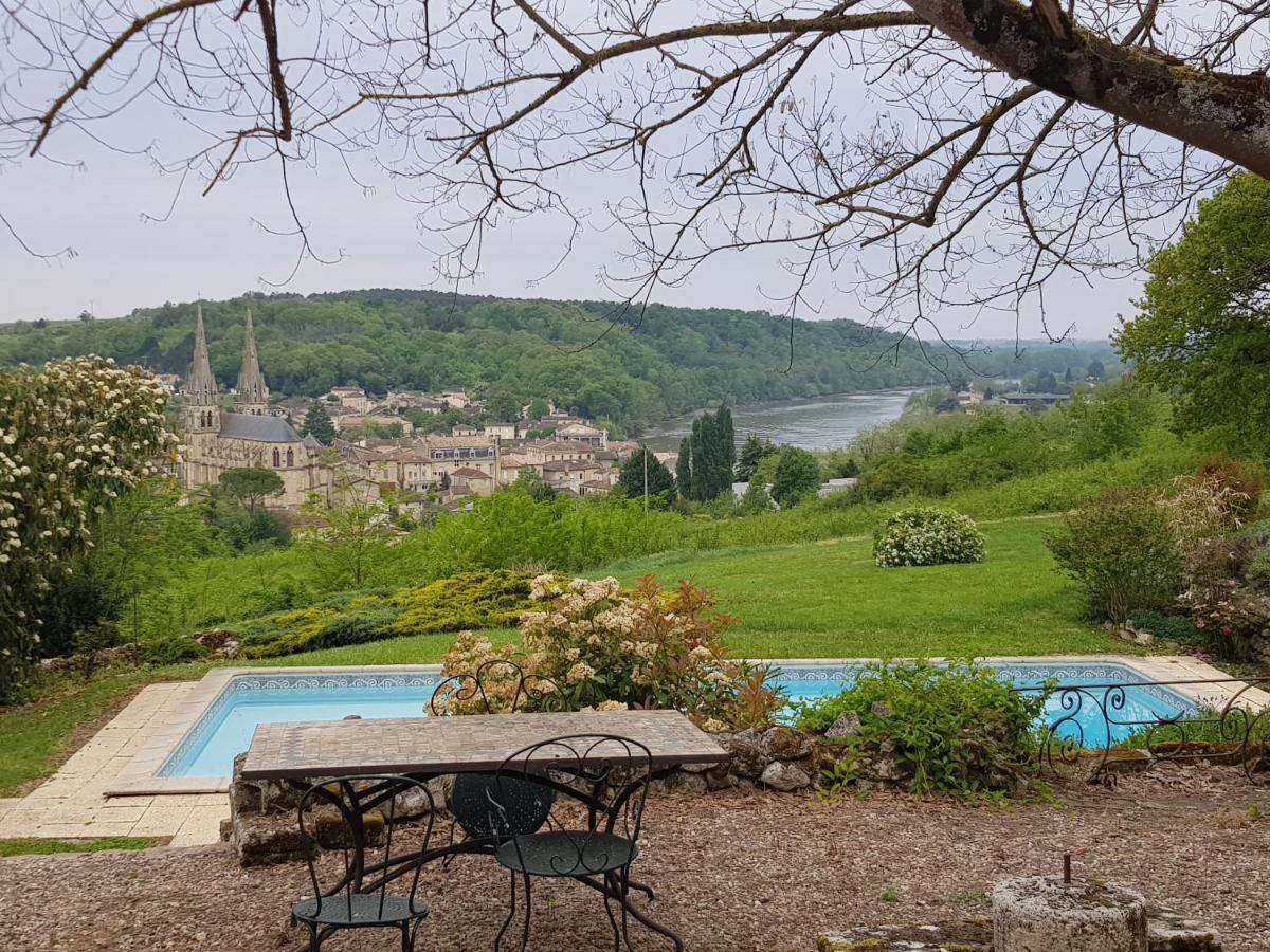 Les 4 Elements St Emilion Bed and Breakfast Branne  Εξωτερικό φωτογραφία