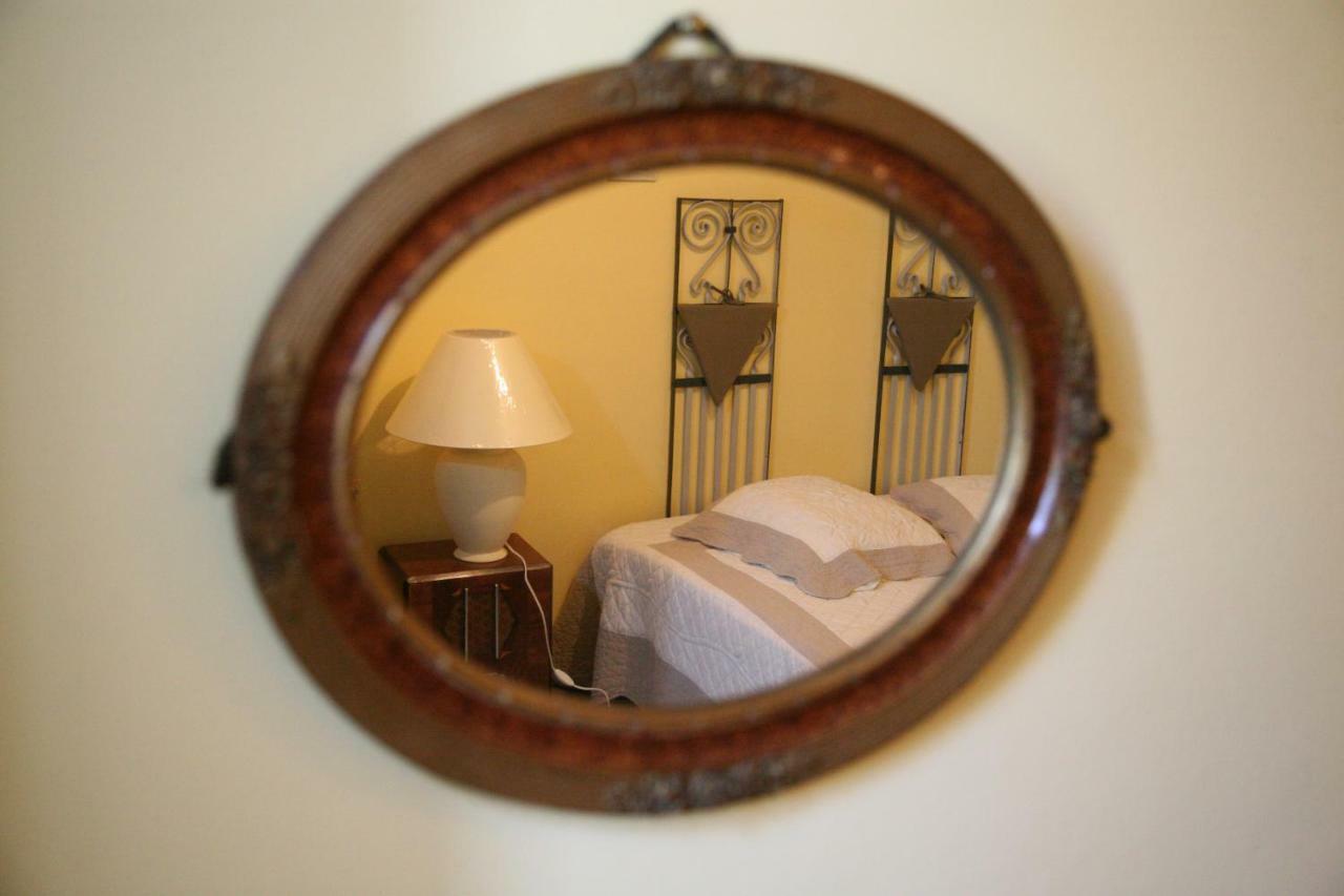 Les 4 Elements St Emilion Bed and Breakfast Branne  Εξωτερικό φωτογραφία