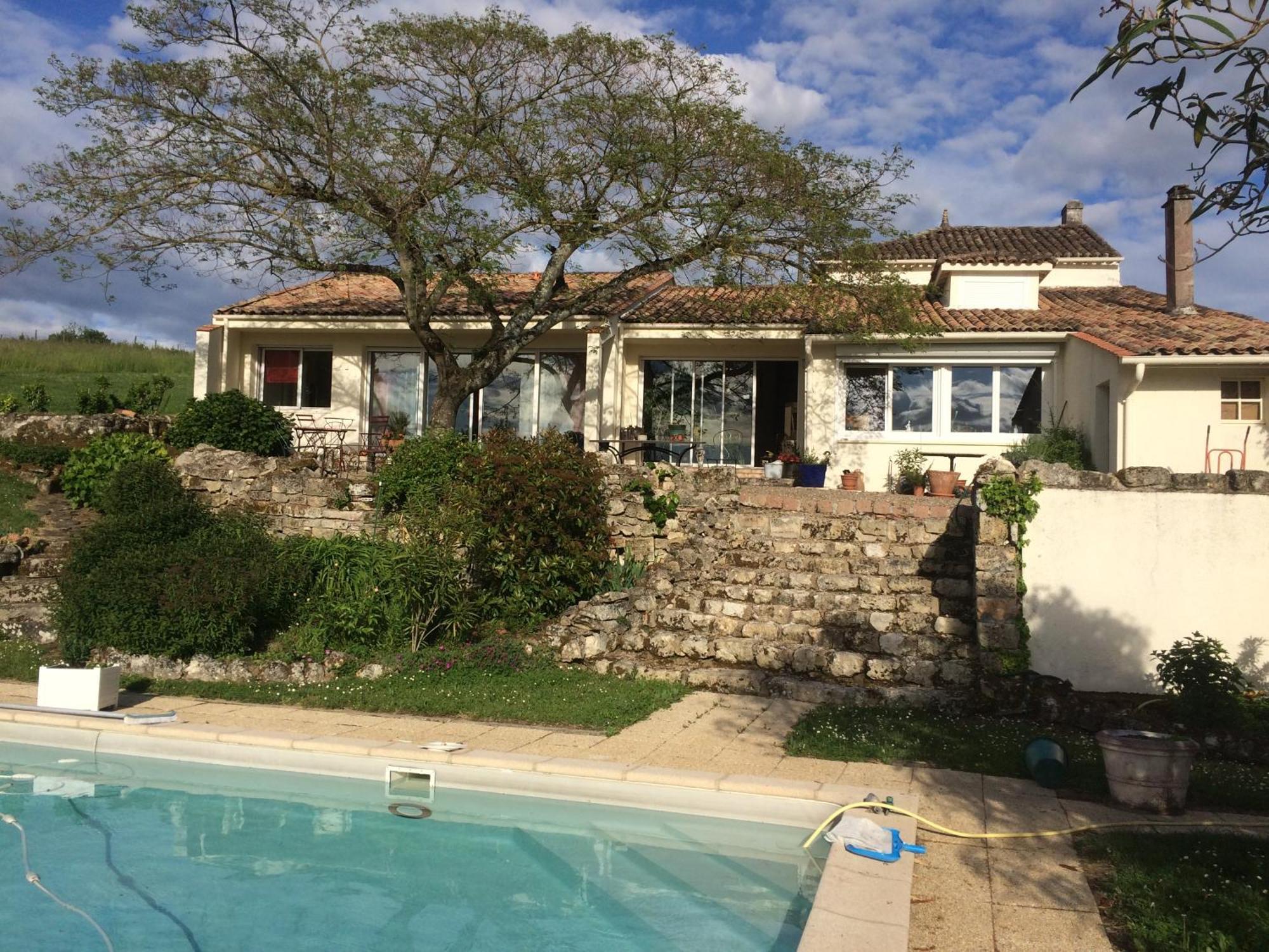 Les 4 Elements St Emilion Bed and Breakfast Branne  Εξωτερικό φωτογραφία